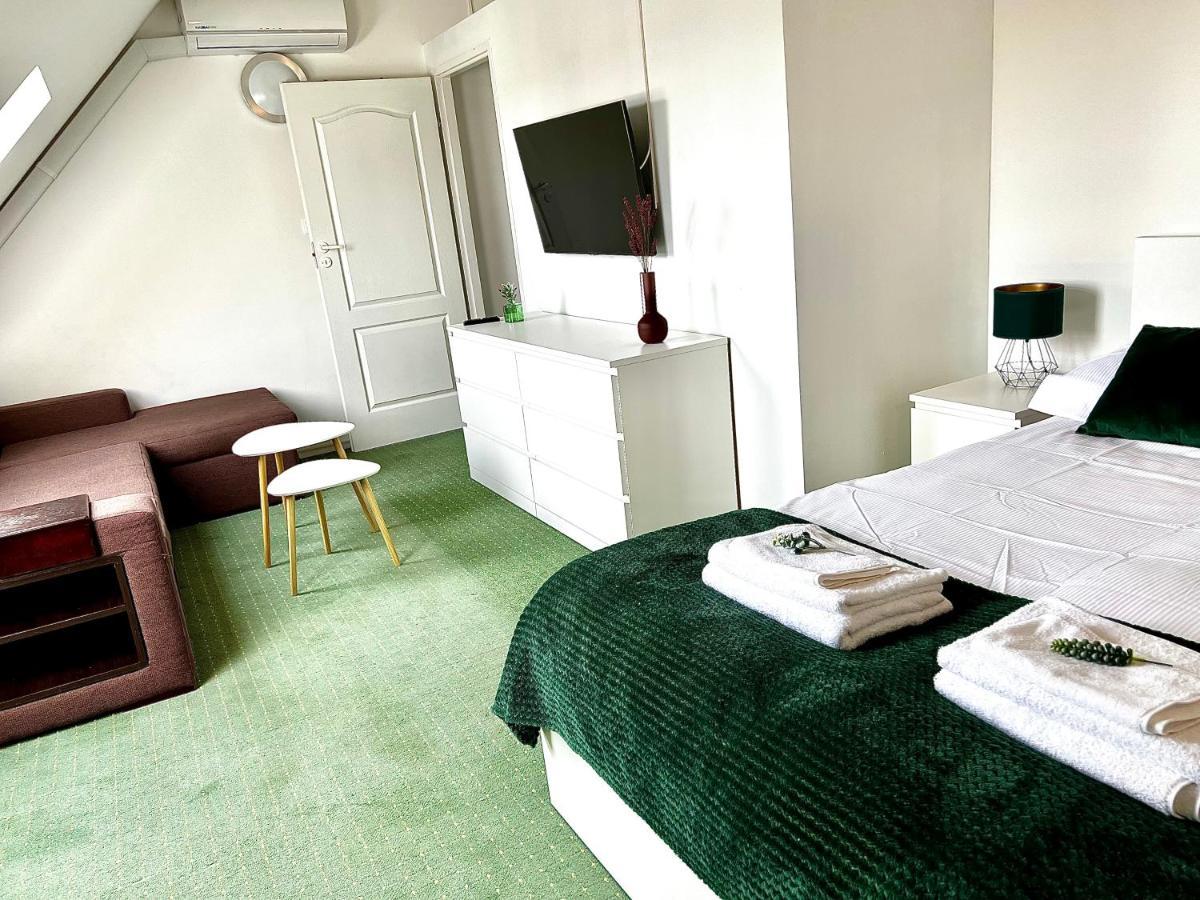Apartament Opal - Ul. Grunwaldzka Przy Plazy Pobierowo Exteriör bild