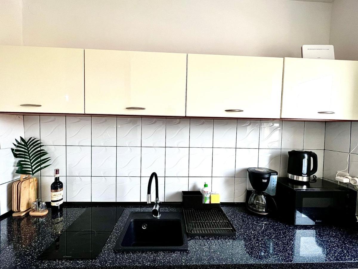 Apartament Opal - Ul. Grunwaldzka Przy Plazy Pobierowo Exteriör bild