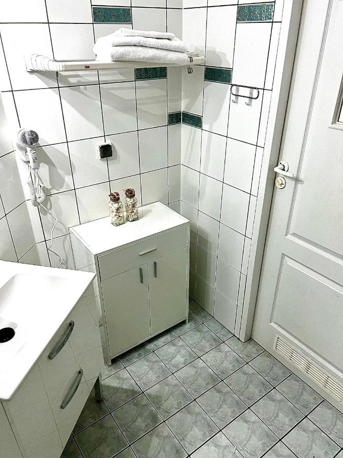 Apartament Opal - Ul. Grunwaldzka Przy Plazy Pobierowo Exteriör bild