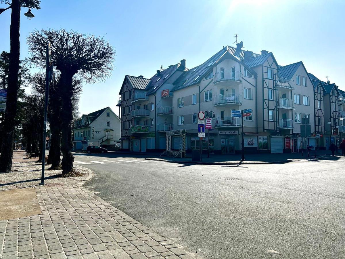 Apartament Opal - Ul. Grunwaldzka Przy Plazy Pobierowo Exteriör bild